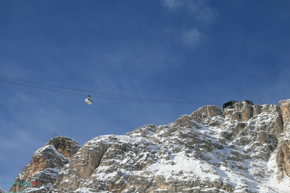 Алпите, Алта Бадия, кабелен лифт за 50 човека

